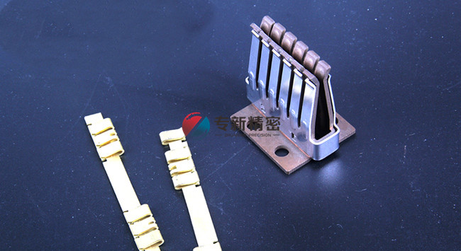 不锈钢小(xiǎo)批量钣金手板加工